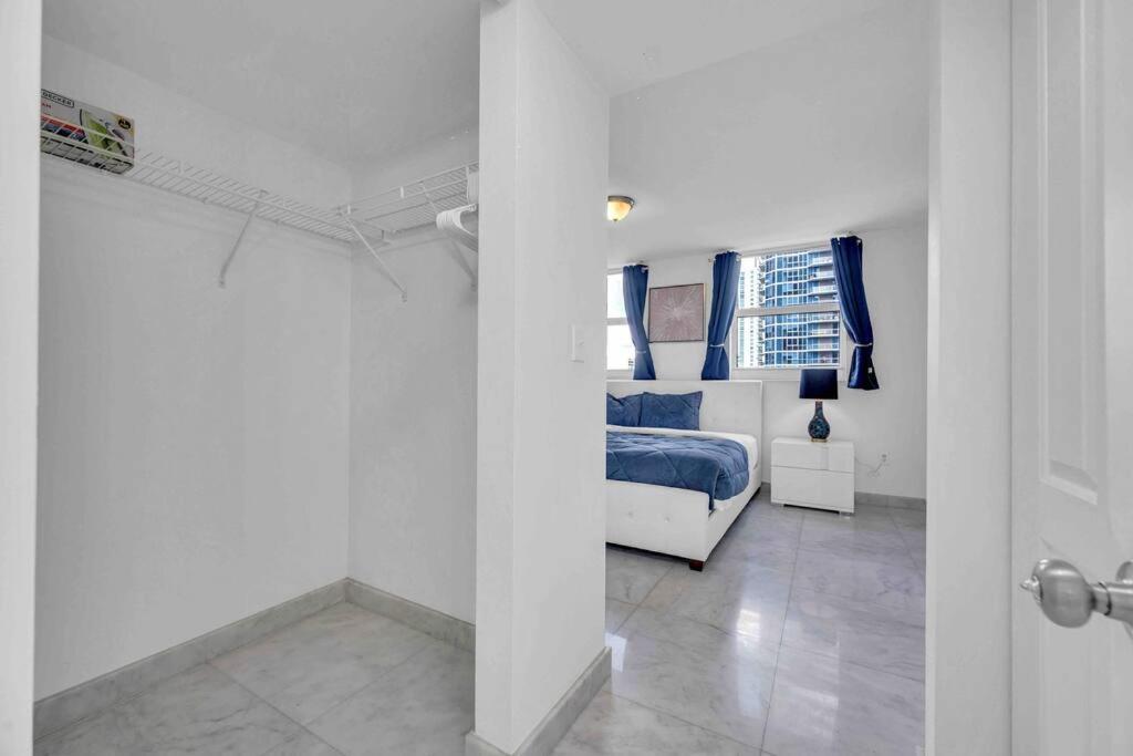 Iconic High Floor 3 Bedrooms In The Heart Of Miami Extérieur photo