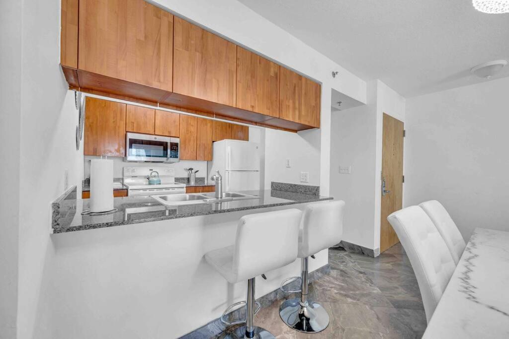 Iconic High Floor 3 Bedrooms In The Heart Of Miami Extérieur photo