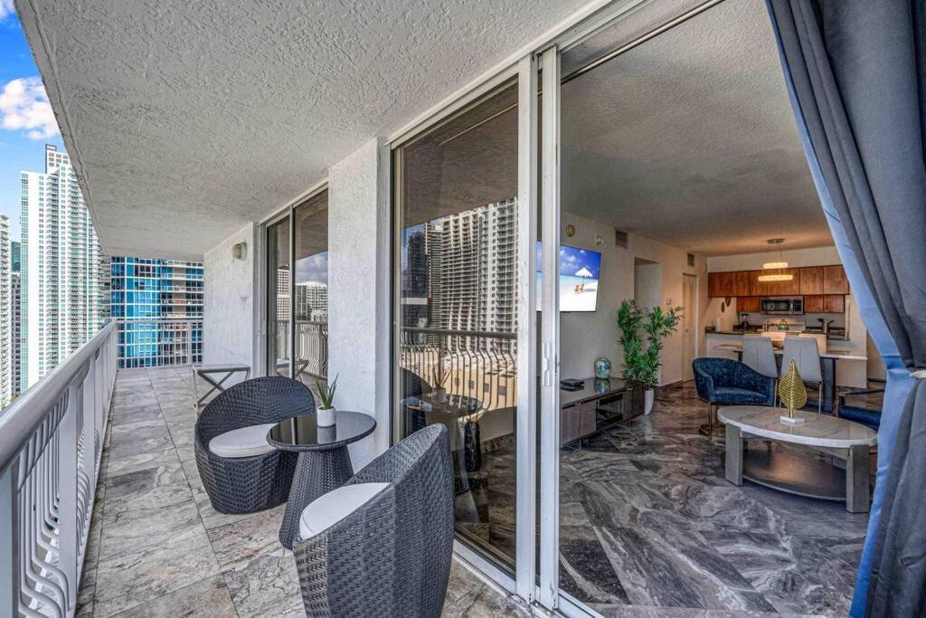 Iconic High Floor 3 Bedrooms In The Heart Of Miami Extérieur photo