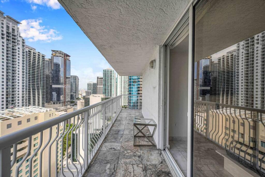 Iconic High Floor 3 Bedrooms In The Heart Of Miami Extérieur photo