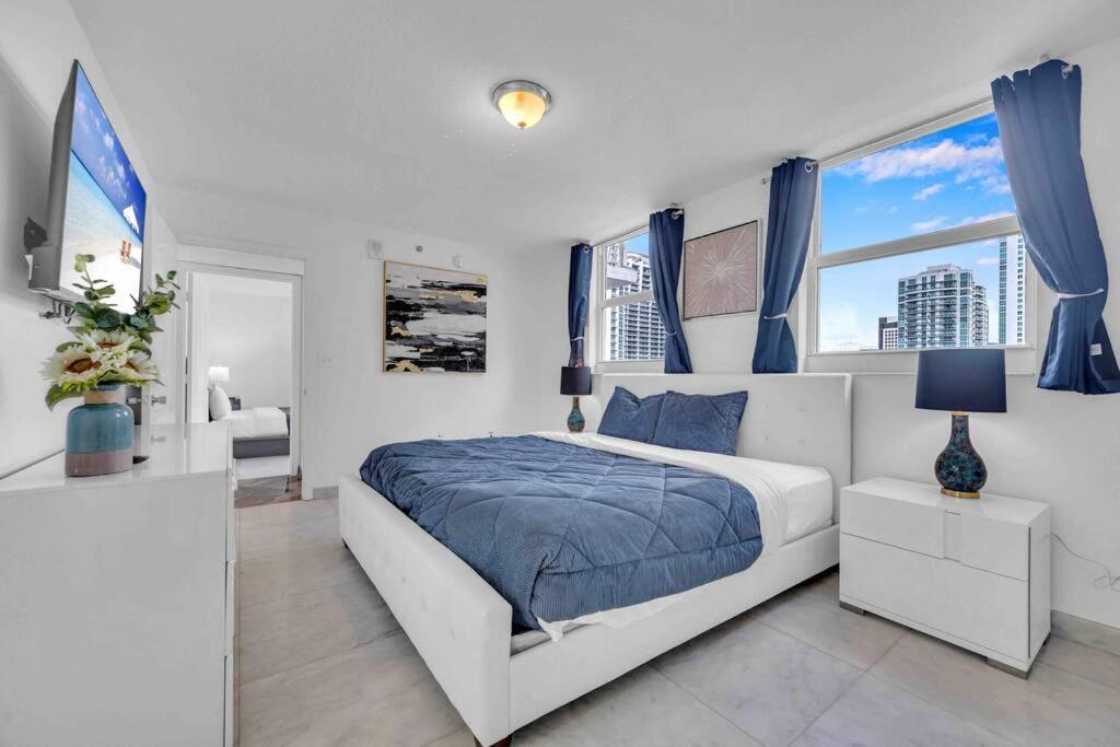 Iconic High Floor 3 Bedrooms In The Heart Of Miami Extérieur photo