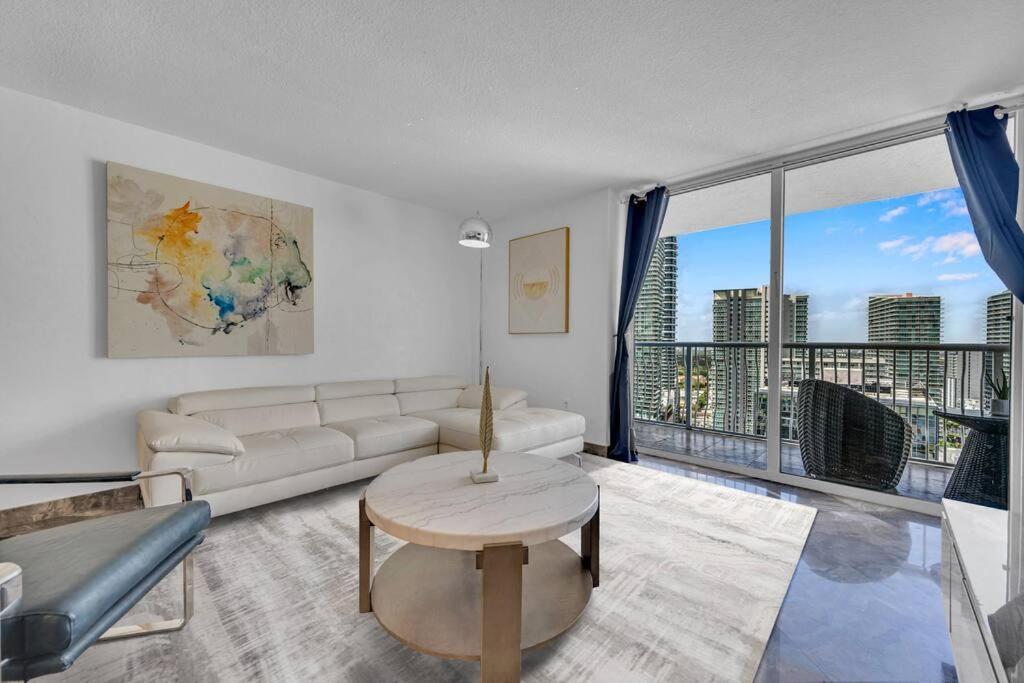 Iconic High Floor 3 Bedrooms In The Heart Of Miami Extérieur photo