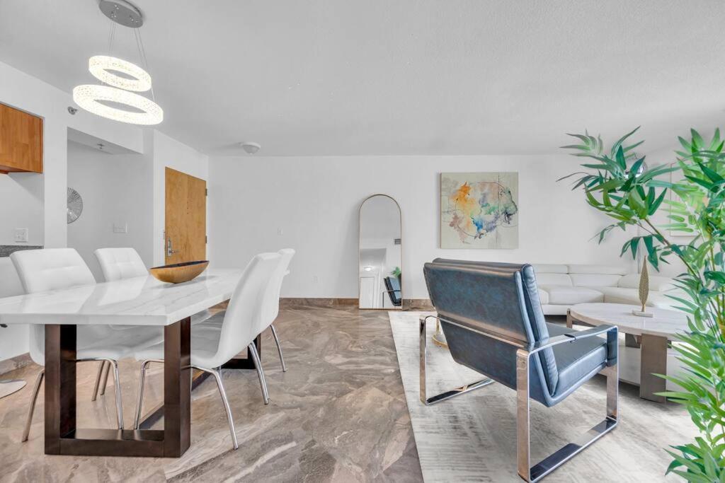 Iconic High Floor 3 Bedrooms In The Heart Of Miami Extérieur photo